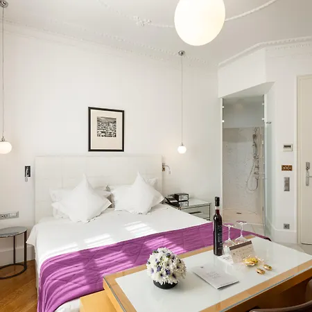 Hotell The Excelsior - Small Luxury Of The World