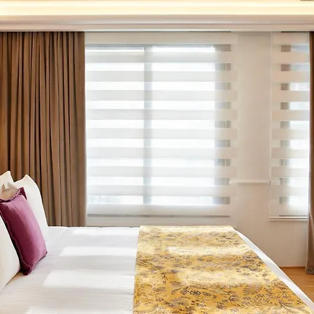 The Excelsior - Small Luxury Of The World Hotel 5*